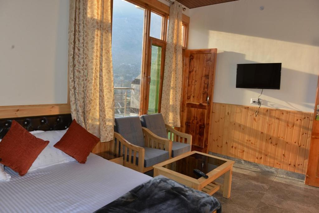 Tulip Flowing River View Hotel. Shamshi 외부 사진