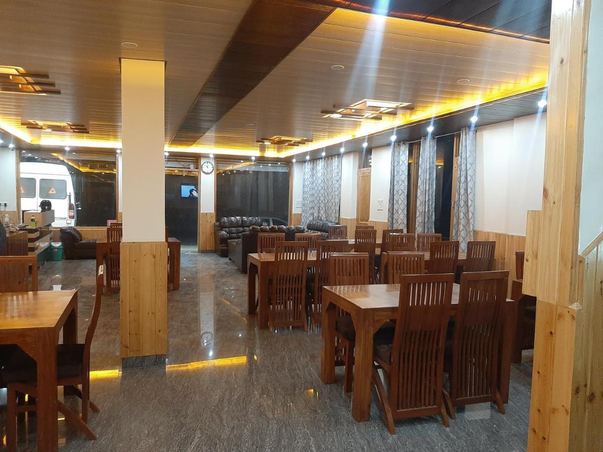 Tulip Flowing River View Hotel. Shamshi 외부 사진